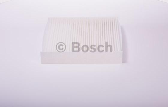 BOSCH 0 986 BF0 552 - Filtrs, Salona telpas gaiss autodraugiem.lv