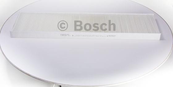 BOSCH 0 986 BF0 570 - Filtrs, Salona telpas gaiss autodraugiem.lv