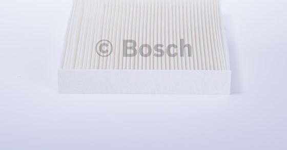 BOSCH 0 986 BF0 687 - Filtrs, Salona telpas gaiss autodraugiem.lv