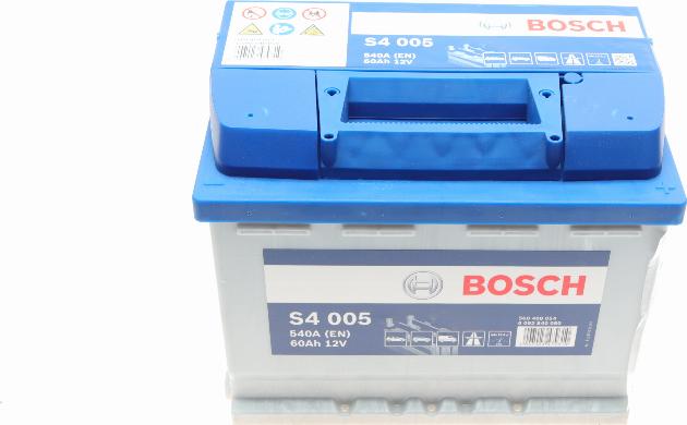 BOSCH 0 092 S40 050 - Startera akumulatoru baterija autodraugiem.lv