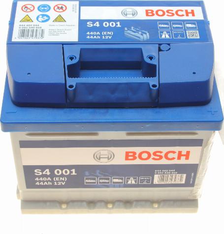 BOSCH 0 092 S40 010 - Startera akumulatoru baterija autodraugiem.lv