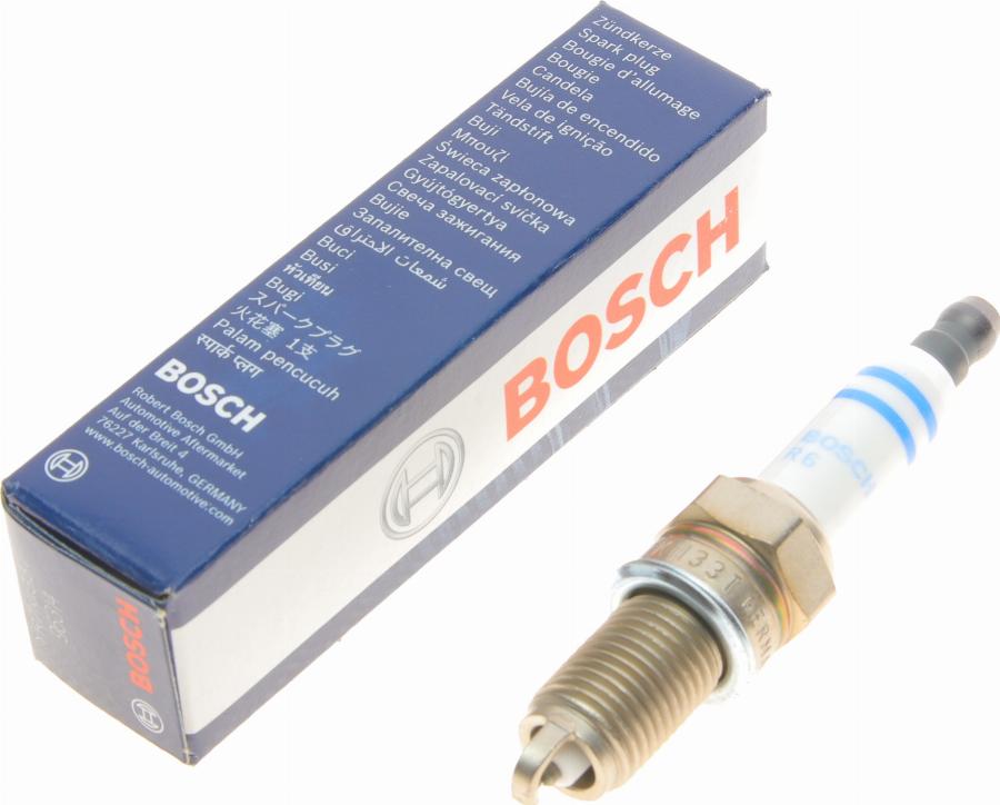 BOSCH 0 242 135 563 - Aizdedzes svece autodraugiem.lv