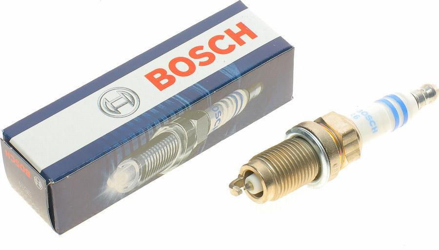 BOSCH 0 242 240 675 - Aizdedzes svece autodraugiem.lv