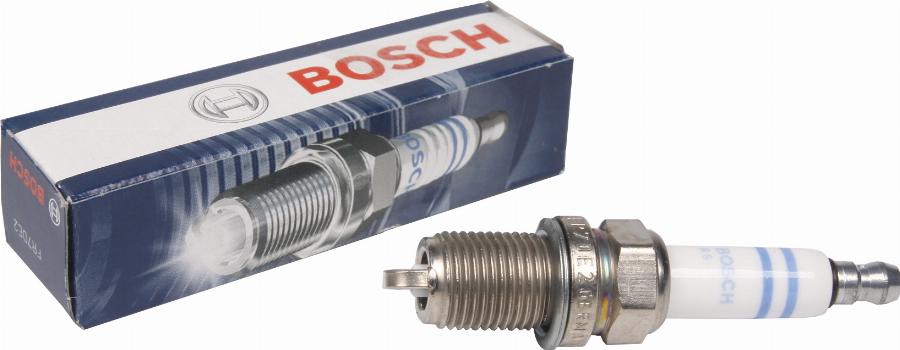 BOSCH 0 242 235 797 - Aizdedzes svece autodraugiem.lv