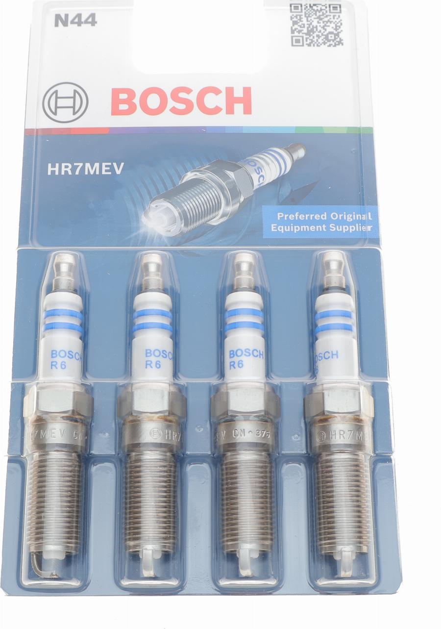 BOSCH 0 242 236 866 - Aizdedzes svece autodraugiem.lv