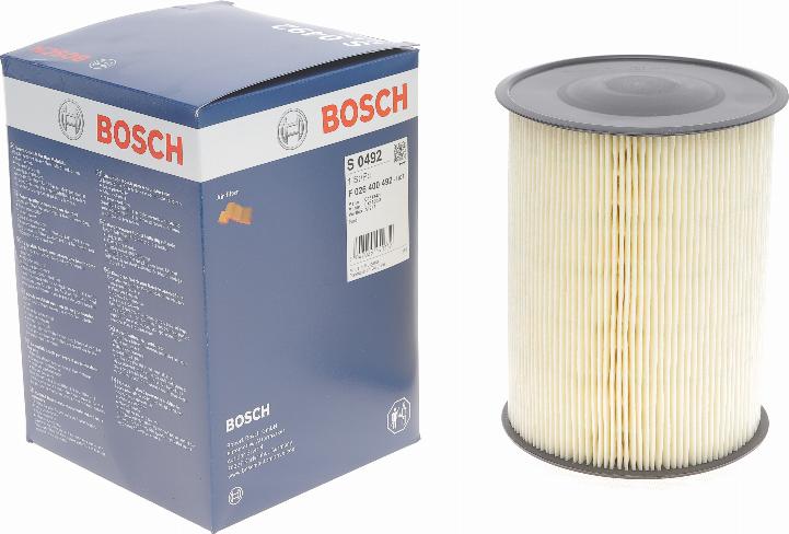 BOSCH F 026 400 492 - Gaisa filtrs autodraugiem.lv