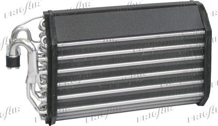 Frigair 702.30021 - Iztvaikotājs, Gaisa kondicionēšanas sistēma autodraugiem.lv