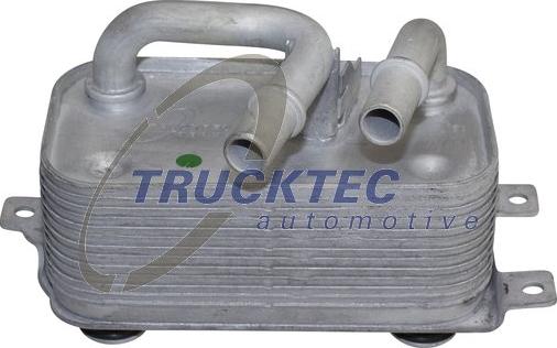 Trucktec Automotive 08.18.003 - Eļļas radiators, Motoreļļa autodraugiem.lv