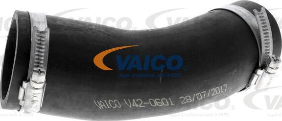 VAICO V42-0601 - Pūtes sistēmas gaisa caurule autodraugiem.lv