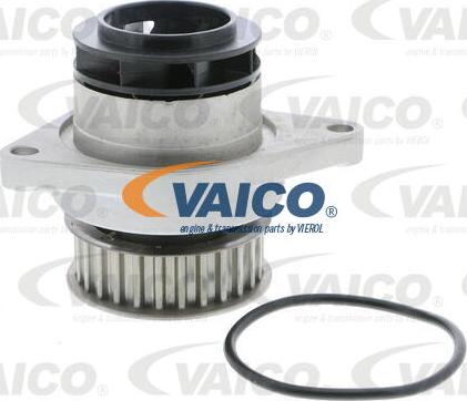 VAICO V10-50056-1 - Ūdenssūknis autodraugiem.lv