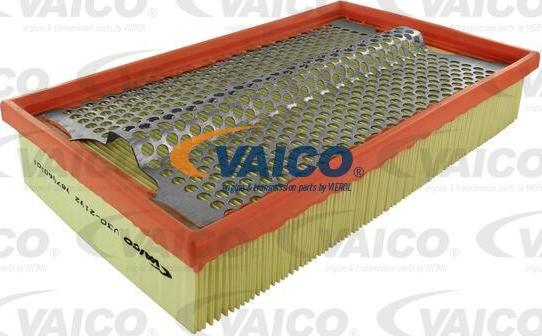 VAICO V30-2192 - Gaisa filtrs autodraugiem.lv