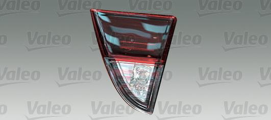 Valeo 044227 - Aizmugurējā luktura apdare autodraugiem.lv