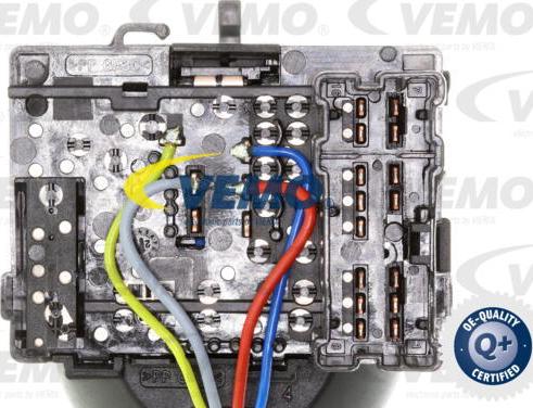 Vemo V46-80-0046 - Slēdzis uz stūres statnes autodraugiem.lv