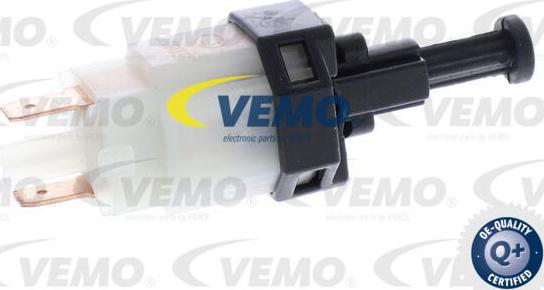 Vemo V40-73-0058 - Bremžu signāla slēdzis autodraugiem.lv