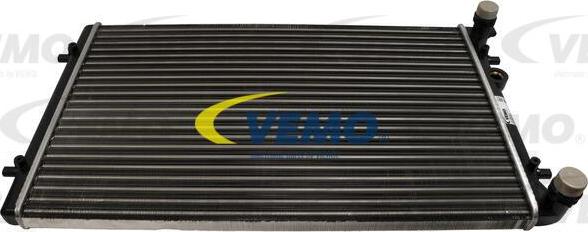 Vemo V15-60-5022 - Radiators, Motora dzesēšanas sistēma autodraugiem.lv