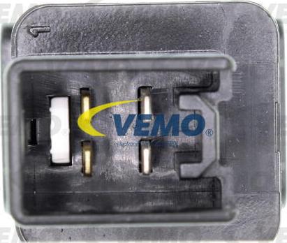 Vemo V32-73-0020 - Bremžu signāla slēdzis autodraugiem.lv