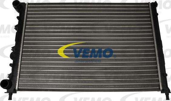 Vemo V24-60-0006 - Radiators, Motora dzesēšanas sistēma autodraugiem.lv