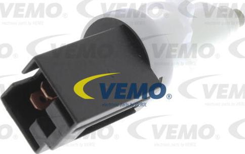 Vemo V24-73-0004 - Bremžu signāla slēdzis autodraugiem.lv