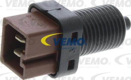 Vemo V24-73-0017 - Bremžu signāla slēdzis autodraugiem.lv