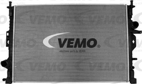 Vemo V25-60-0023 - Radiators, Motora dzesēšanas sistēma autodraugiem.lv