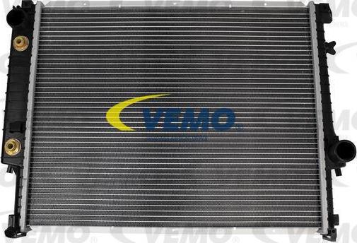 Vemo V20-60-0024 - Radiators, Motora dzesēšanas sistēma autodraugiem.lv