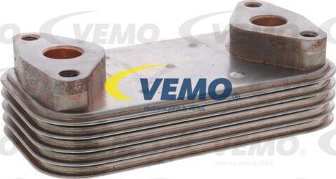 Vemo V22-60-0043 - Eļļas radiators, Motoreļļa autodraugiem.lv